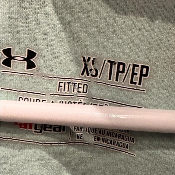 Under Armour tank top XS - Picture 3 of 4